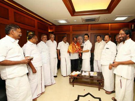 ஆர்.கே.நகரில் திமுக வேட்பாளராக மருதுகணேஷ் மீண்டும் போட்டி