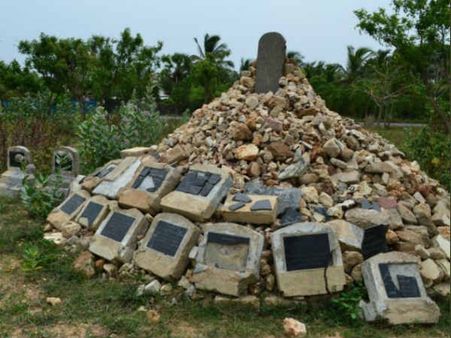 ஈழத்தில் சிங்கள ராணுவ தடையை உடைத்து மாவீரர் இல்லங்கள் சீரமைப்பு- நாளை மாவீரர் நாள்!