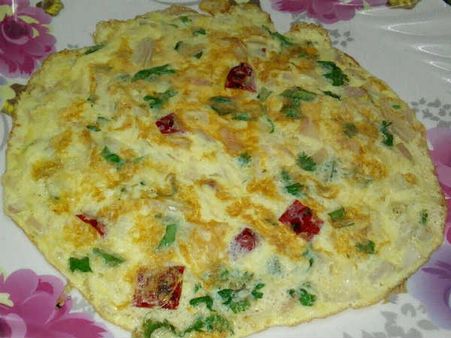 முட்டை, வெங்காயம் விலை வரலாறு காணாத உயர்வு.. ஆம்லெட் விலை டபுளாக உயர்வு