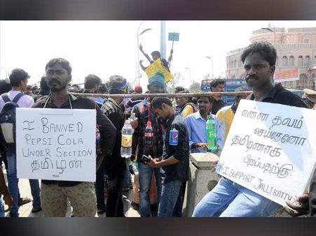 நாடு முழுக்க பன்னாட்டு குளிர்பான விற்பனையில் பலத்த அடி.. ஆரம்பித்து வைத்த தமிழகம்!