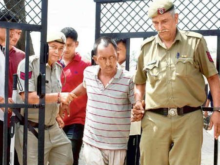 கரண்ட் ஷாக் கொடுத்து அடித்தார்கள்.. போலீஸ் டார்ச்சர் குறித்து பள்ளி கண்டெக்டர் வாக்குமூலம்