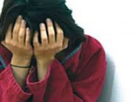 88 மாணவிகளை ஆடையில்லாமல் நிற்க வைத்து தண்டனை... பள்ளி ஆசிரியர்கள் செய்த கொடூரம்