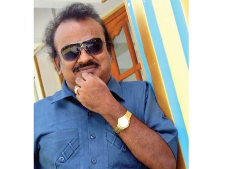 ராஜேஷ்குமாரின் ஒன் + ஒன் = ஜீரோ... வாசகர்களுக்கு ஒரு சவால்!