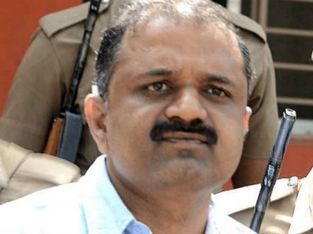 26 ஆண்டுகளாக சிறைவாசம்.. இன்னும் விடிவு பிறக்கலையே பேரறிவாளனுக்கு!