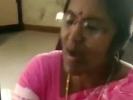 ஆர்பிஐ உத்தரவிட்டும் ரூ.10 நாணயத்தை வாங்க மறுக்கும் வங்கி... வைரலாகும் வீடியோ