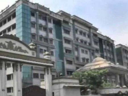 சென்னை ராஜீவ் காந்தி மருத்துவமனை அருகே கடத்தப்பட்ட ஆண் குழந்தையை உடனே மீட்ட சென்னை போலீஸ்