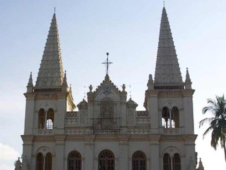 இப்ப இல்ல இன்னும் என்ன நடந்தாலும் நாங்க இப்படி தான் : மத நல்லிணக்கத்தை பறைசாற்றிய தமிழர்கள்