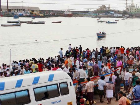 மீனவர்களை தேடும் எல்லை 400 நாட்டிகல் மைல் வரை விரிவாக்கம்... கடலோர காவற்படை தகவல்!