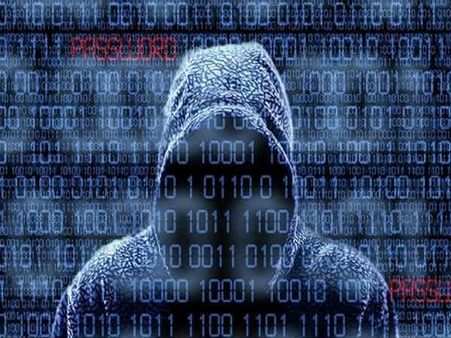 13,000 இணையதளங்களை முடக்கி இருக்கும் சீனா.. மக்களை சமாளிக்க சொல்லும் காரணம் என்ன?