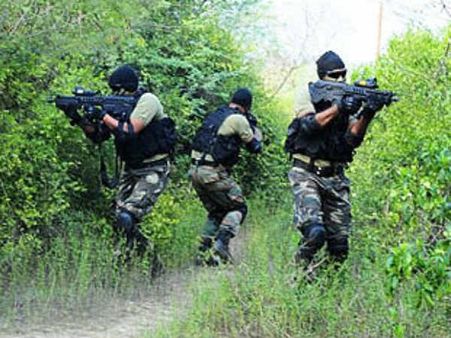 எல்லையை தாண்டி பாகிஸ்தானுக்குள் புகுந்த இந்திய ராணுவம்.. அதிகாலையில் அதிரடி தாக்குதல்