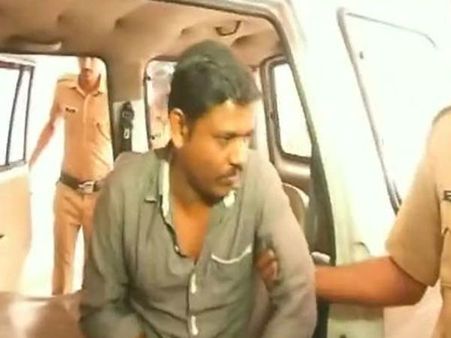 கேரளா சட்ட மாணவி ஜிஷாவை படுகொலை செய்த அஸ்ஸாம் கொலையாளிக்கு தூக்கு தண்டனை!