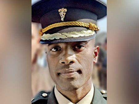 அமெரிக்காவில் பொறியாளர் பணியை உதறிவிட்டு... இந்திய ராணுவத்தில் சேர்ந்த கூலித் தொழிலாளியின் மகன்