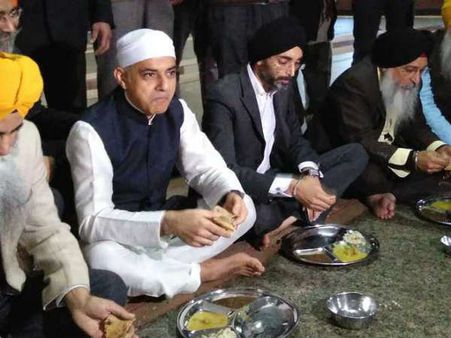 ஜாலியன் வாலாபாக் படுகொலைக்கு இங்கிலாந்து மன்னிப்பு கேட்கும் தருணம் இது- பஞ்சாப்பில் லண்டன் மேயர்