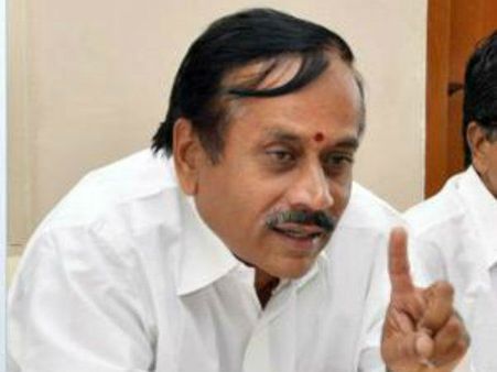 வேட்டியை மடித்து கட்டினேனு வை... நானும் ரௌடிதான்... நானும் ரௌடிதான்... ஹெச்.ராஜா