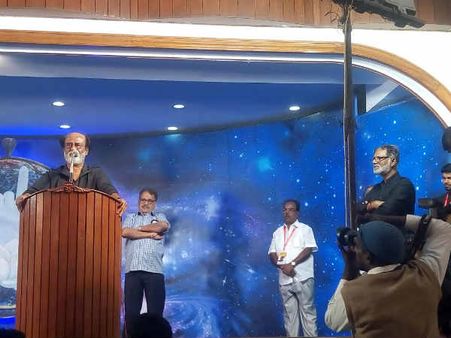 ரஜினி நாளை அறிவிக்கப் போவது இதுதானா?