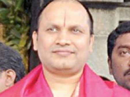 ஏதோ ஒரு கருமத்தைக் காட்டி என்னோட டைரி என்பதா.. ஒரே போடாக போடும் சேகர்ரெட்டி!