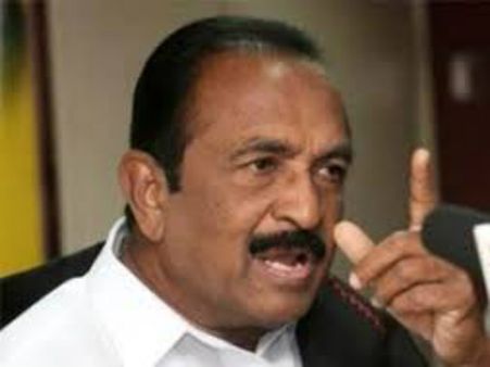 ரஜினி முடிவை உலகமே எதிர்ப்பார்க்கிறதாம்... சொல்வது வைகோ