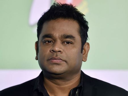 மே.வங்கத்தில் இருந்து ஹெலிகாப்டரில் சிக்கிம் செல்ல முடியாமல் தவித்த ஏ.ஆர். ரகுமான்