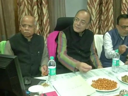 அல்வா கிண்டிய அருண் ஜெட்லி… இனி் அடுத்து பட்ஜெட்தான்!