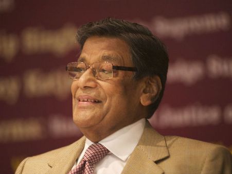 சுப்ரீம் கோர்ட் அரசியல் சாசன அமர்வில் 4 அதிருப்தி நீதிபதிகளுக்கு இடமில்லை! தலைமை நீதிபதி அதிரடி