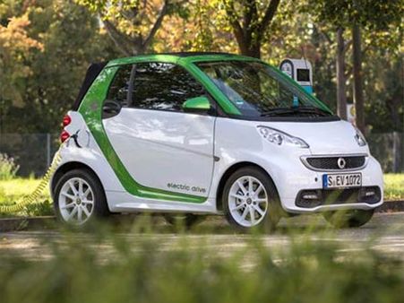 பட்ஜெட் 2018: எலெக்ட்ரிக் வாகனங்களுக்கான ஜிஎஸ்டி வரி குறைகிறது!