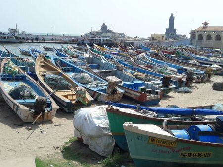 அரபு நாடுகளுக்கு வேலைக்கு சென்றால் உயிருக்கு உத்தரவாதம் இல்லை.. கதறும் மீனவர்கள்!