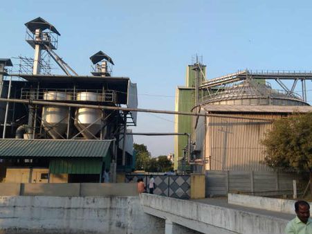 திருச்சி ஸ்ரீ நாராயண ரெட்டியார் அரிசி ஆலையில் ஐடி ரெய்டு