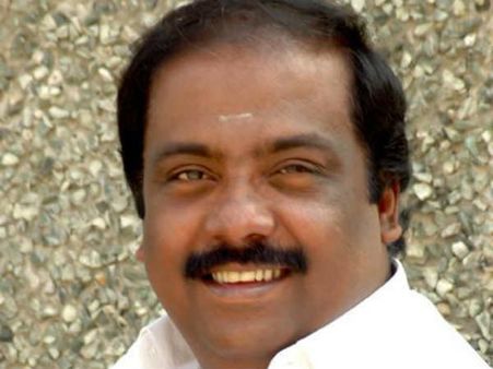 பாஜகவை விமர்சித்ததால் கல்தா கொடுக்கப்பட்ட மருதுஅழகுராஜ்... நமது அம்மா பத்திரிக்கையில் ஆசிரியரா?