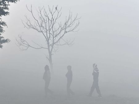 வட மாநிலங்களில் கடும் பனிப்பொழிவு: உத்தரபிரதேசத்தில் குளிருக்கு 70 பேர் பலி