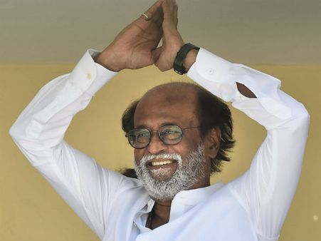 கட்சியின் பெயரை பொங்கல் பண்டிகையில் அறிவிக்கிறார் ரஜினி