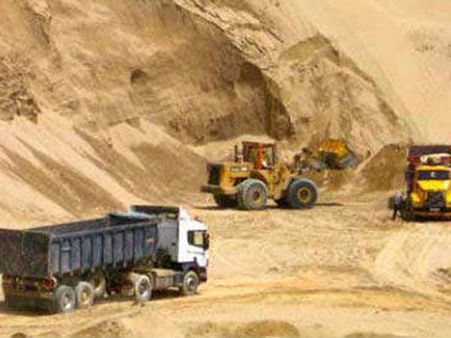 மணல், கிரானைட் குவாரிகளை திறக்க வேண்டும்... மத்திய அரசிடம் தமிழக அரசு வலியுறுத்தல்