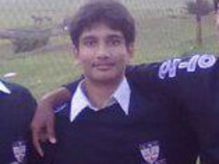 தமிழக மாணவர் சரத்பிரபுவின் உடலுக்கு துணை முதல்வர் ஓபிஎஸ் அஞ்சலி