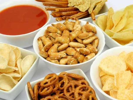 சுடச் சுட சோறு... சிம்பிள் டிரஸ் - 12 ராசிக்காரர்களுக்கும் பிடித்த உணவு உடை