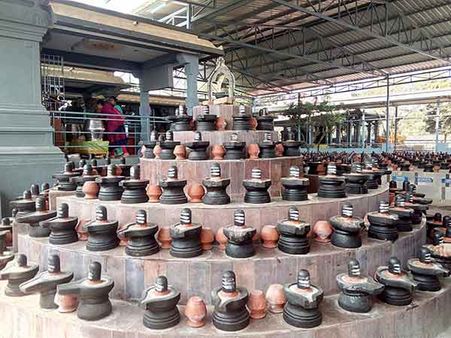 சோமவார பிரதோஷம்- இன்று சிவனை வணங்கினால் 108 பிரதோஷ வழிபாடு செய்த பலன்