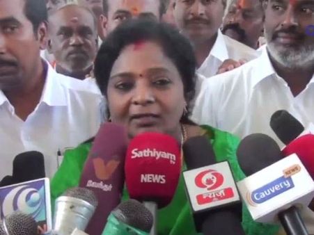 விஜயேந்திரர் விவகாரம்.. எனக்கு தெரியாது என எஸ்கேப்பான தமிழிசை!