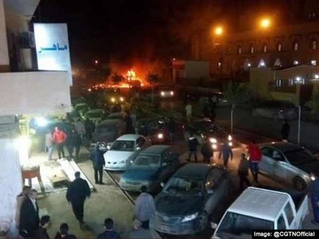 லிபியாவில் பயங்கரம்.. மசூதி முன்பு இரட்டை குண்டுவெடிப்பு.. 22 பேர் பலி