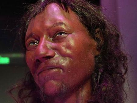 வெள்ளைக்காரன்லாம் ஆதி காலத்துல கருப்பசாமி தான் போலயே... 10,000 ஆண்டு எலும்புக்கூடு சொல்லும் உண்மை!