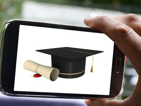 வருகிறது டிஜிட்டல் கல்வி சான்றிதழ்... ஐஐடிகளில் முதல்கட்டமாக அமல்படுத்தப்படுத்த முடிவு