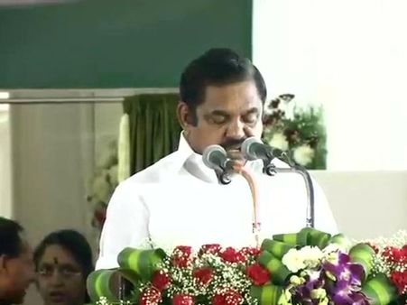 காவிரி மேலாண்மை வாரியத்தை விரைந்து அமைக்க வேண்டும்... மோடி முன்னிலையில் முதல்வர் கோரிக்கை!