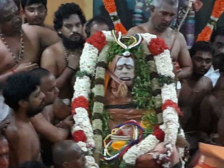 ஜெயேந்திரரின் உடல் நாளை காஞ்சியில் நல்லடக்கம்