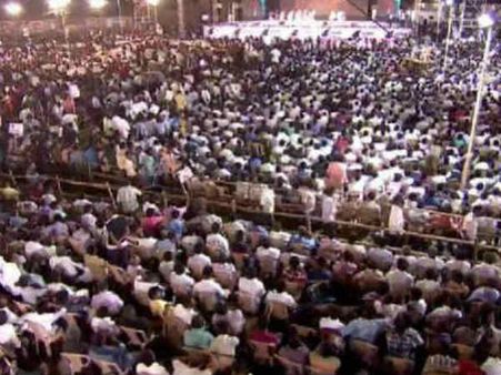 'இனி என் எஞ்சிய வாழ்வு உங்களுக்காக...' முழங்கிய கமல்ஹாசன்.. ஆர்ப்பரித்த மக்கள் கூட்டம்