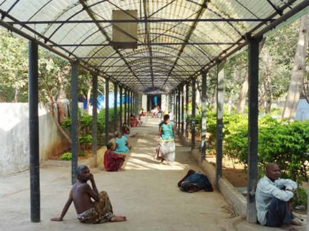 உயிரிழக்கும் முதியவர்கள்.. மாயமாகும் எலும்புக்கூடுகள்.. கருணை இல்லத்தில் புதைந்திருக்கும் மர்மம்!