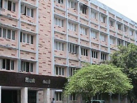 தமிழகத்திலுள்ள 4 மருத்துவ கல்லூரிகளை தரம் உயர்த்த மத்திய அரசு பல நூறு கோடி நிதி ஒதுக்கீடு