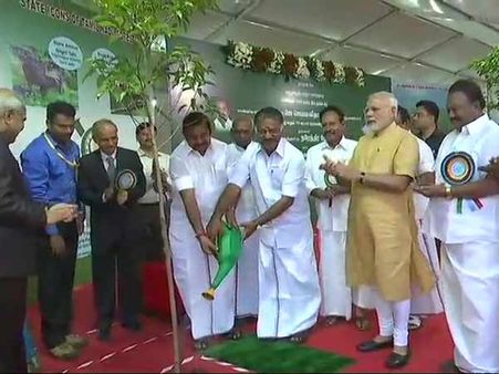 ஜெ. 70வது பிறந்தநாள் - மகிள மரம் நட்டு விழாவை தொடக்கி வைத்தார் மோடி