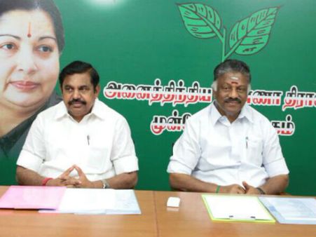 ஜெ. பிறந்தநாள் விழா: ஓ.பி.எஸ்- ஈ.பி.எஸ் தலைமையில் அதிமுக நிர்வாகிகள் ஆலோசனை