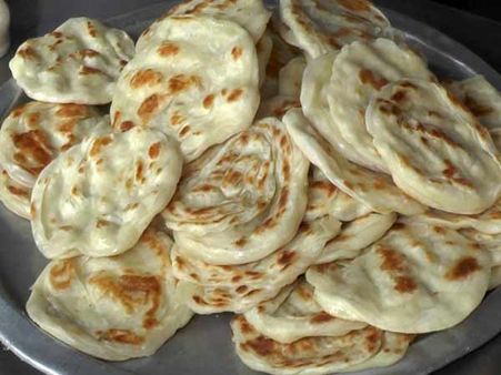 மிகவும் பிரசித்தி பெற்ற செங்கோட்டை பரோட்டா கடை, வீட்டில் வருமான வரி துறை அதிகாரிகள் சோதனை