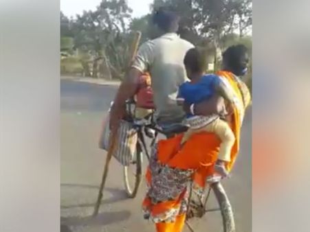 மனது ஊனமில்லை, போராடாத எந்த மனிதனும் ஊனமே.! இந்த வீடியோவை பாருங்க!!