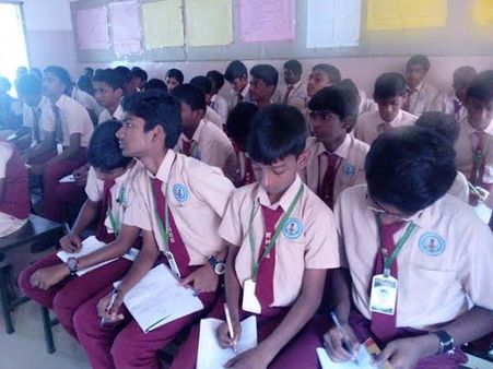 ஸ்கூலுக்கு போகாமல் குழந்தைகள் இனி ஓடவும் முடியாது, ஒளியவும் முடியாது!