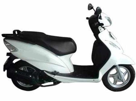 அம்மா ஸ்கூட்டருக்கு விண்ணப்பிக்க இன்று கடைசி நாள்... விண்ணப்பிக்காதவங்க பயன்படுத்திக்கோங்க!