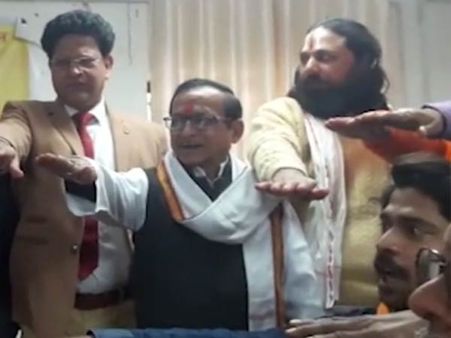 அயோத்தியில் ராமர் கோவில் கட்டியே தீருவோம்.. உறுதிமொழி ஏற்ற ஐபிஎஸ் அதிகாரி!